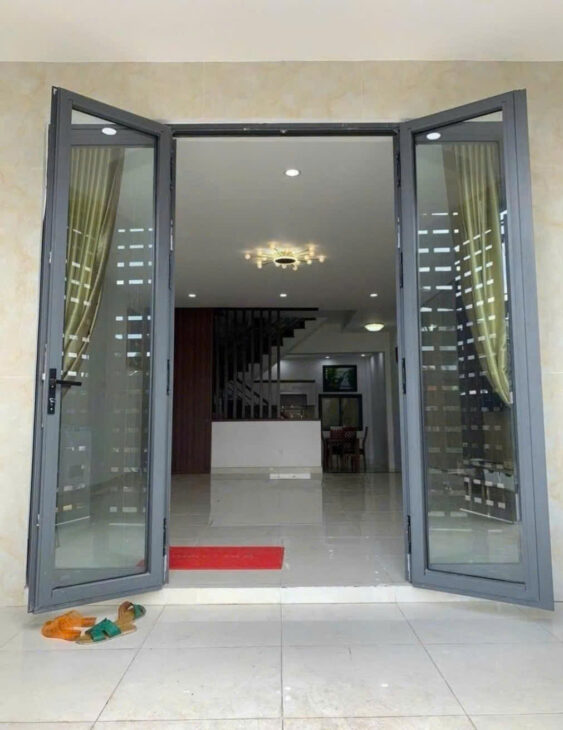 NGANG 5M HIẾM, VỊ TRÍ KINH DOANH, MẶT TIỀN HẺM XE HƠI THÔNG, GẦN NGÃ 4 PHÚ THUẬN – NGUYỄN THỊ THẬP,