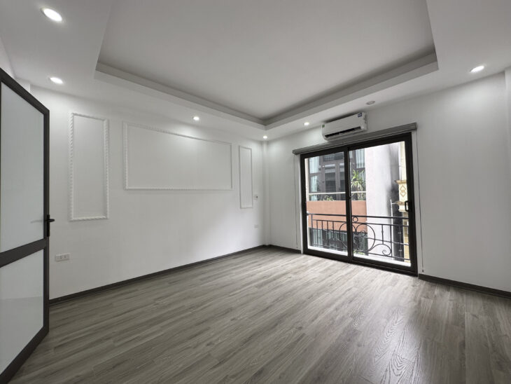 Bán nhà riêng tại Xuân Phương, Nam Từ Liêm, 32m², 5 tầng, 2 mặt thoáng