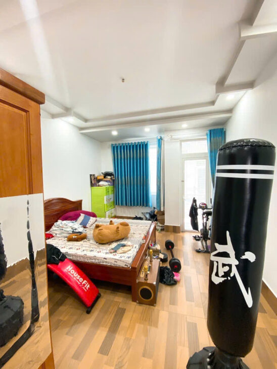 CHỈ 9 TỶ SỞ HỮU NGAY NHÀ 5 TẦNG GẦN BẾN XE QUẬN 8 – XE HƠI ĐỖ CỬA – AN NINH TUYỆT ĐỐI