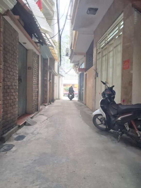 CẦN BÁN NHÀ PHỐ HOA LƯ HIẾM NHÀ BÁN – HAI BÀ TRƯNG – 6 TẦNG – Ô CHỜ THANG MÁY