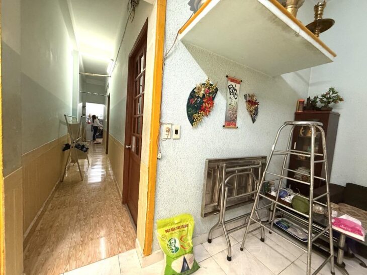 BÁN ĐẤT TẶNG NHÀ – MT SIÊU KHỦNG – GÍA CỰC RẺ – KHAI THÁC LÀM CHDV – NHỈNH 13 TỶ