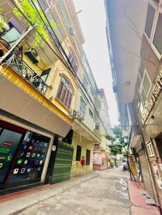 NHÀ PHÂN LÔ KHU TẬP THỂ ĐẠI HỌC SƯ PHẠM TRẦN QUỐC HOÀN, CẦU GIẤY, Ô TÔ TRÁNH, 36M – 5T – 13 TỶ 500