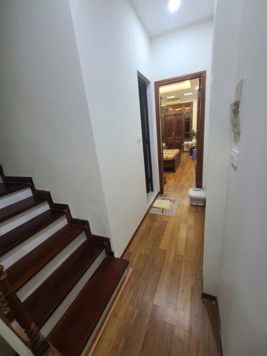 Bán nhà mặt ngõ ô tô qua phố Đội Cấn, Ba Đình, khu vực dân trí cao, 38m, 4 tầng, 8 tỷ.