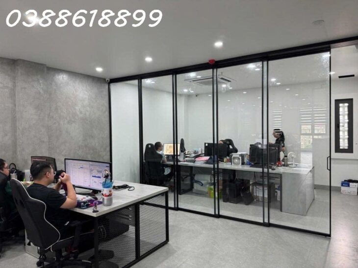 TOÀ NHÀ VĂN PHÒNG MẶT PHỐ GIẢNG VÕ – 120M x 10 TẦNG THANG MÁY – 2 MẶT THOÁNG – KD – 84 TỶ