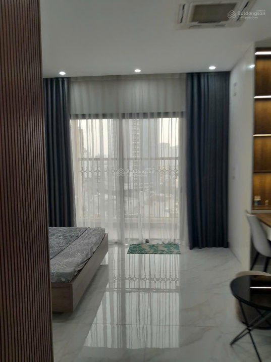 Căn hộ chung cư El Dorado view Hồ Tây, 1 khách, 1 ngủ, full nội thất, diện tích 50m2. Giá thuê 12tr