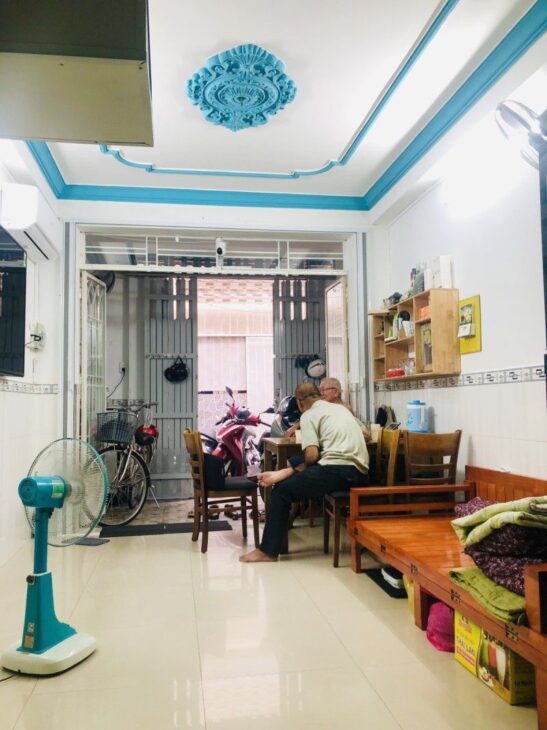 BÁN NHÀ MỚI Ở LIỀN LÔ GÓC THOÁNG, ĐOÀN VĂN BƠ Q4 GẦN Q1 – 31M2 BTCT KIÊN CỐ CÔNG NHẬN ĐỦ, ĐẦY ĐỦ