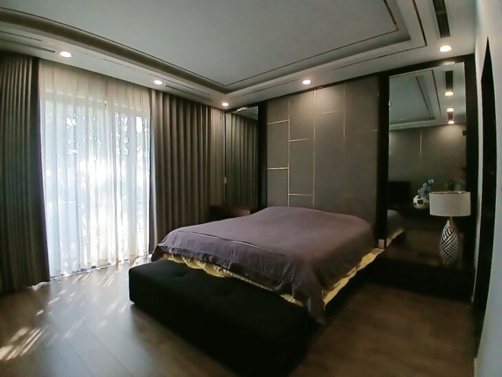 Bán nhà mặt phố Q.9, DT 110m², 5 tầng, 14.9 tỷ, sổ hồng