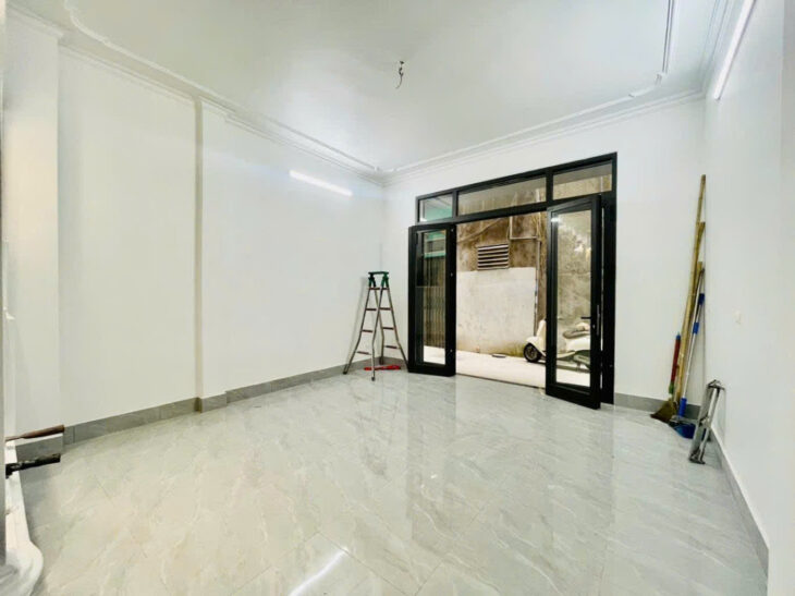 Bán nhà Phố Thái Hà, Sổ Vuông Vắn, Hai Mặt Thoáng, 40mx4T, Giá: 7.5 Tỷ, Lh: 0396935190.