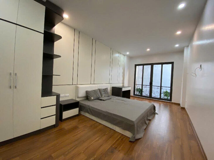 Bán nhà Xã Đàn_Lô Góc_Ba Mặt Thoáng_40mx4T_Giá: 7.5 Tỷ_Lh: 0396935190.