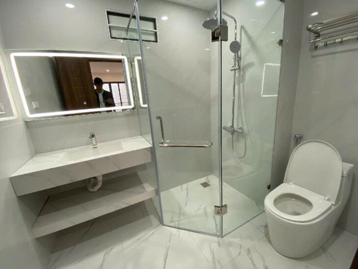 Bán nhà Xã Đàn_Lô Góc_Ba Mặt Thoáng_40mx4T_Giá: 7.5 Tỷ_Lh: 0396935190.