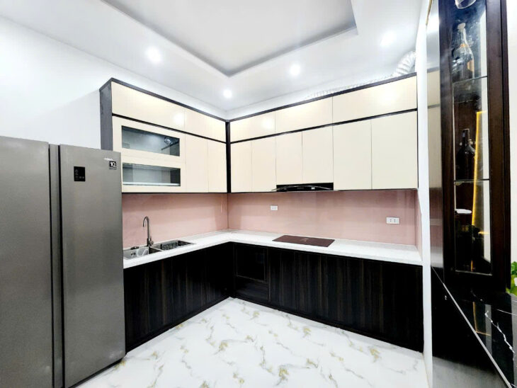 Bán nhà Xã Đàn_Hai Mặt Thoáng_Có Sân Để Xe_46mx4T_Giá: 7 Tỷ_Lh: 0396935190.