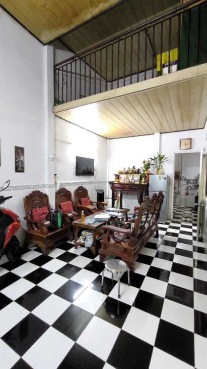 Bán nhà quận 10, đường Thành Thái, hẻm xe hơi, cấp 4, 93m2, 11.9 tỷ