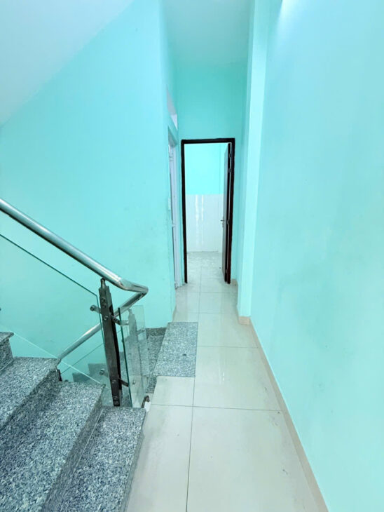 Bán nhà quận 11, đường Thái Phiên, 35m3, hẻm 4m, 4 tầng, 6.5 tỷ