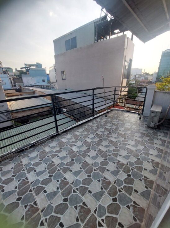 NHỈNH 4 TỶ BÌNH THẠNH – NGANG TO 4.5M – 3 TẦNG BTCT – SỔ ĐẸP NỞ HẬU TÀI LỘC – HXH GẦN NHÀ