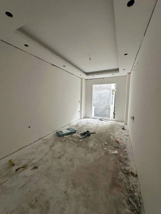 Bán nhà đẹp Hoàng Hoa Thám, Ba ĐÌnh, diện tích 31m2 , giá chỉ 6.6 tỷ