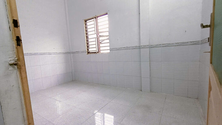 nhà 8 triệu 2 phòng ngủ mặt tiền đường Trần Vĩnh Kiết thuận lợi cho việc kinh doanh