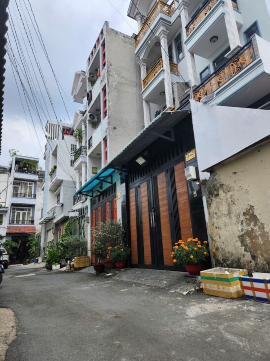 GIẢM 3 TỶ XỬ LÝ BANK, NGỘP 9 TỶ BÁN BIỆT THỰ GÓC 2 MẶT TIỀN NGUYỄN GIA TRÍ ( D2) BÌNH THẠNH