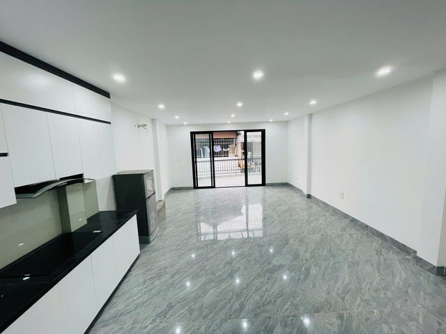 Nhà đẹp Hoàng Hoa Thám, Ba Đình, giá 8.5 tỷ