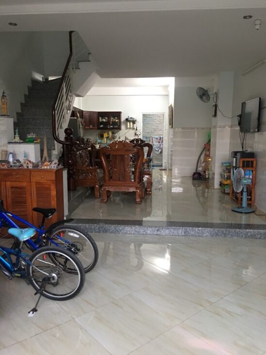 CHỦ CẦN TIỀN BÁN GẤP,KHU DƯƠNG HỒNG, DT: 85M2 ( 5 X 17M) 3TẦNG,4PN, 5WC, CHỈ 7.7TỶ