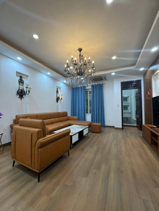 Chính chủ bán gấp nhà ngõ ô tô, 144 Quan Nhân, Thanh Xuân. DT: 55m2, 5 tầng, MT 5m. 12,5 tỷ.