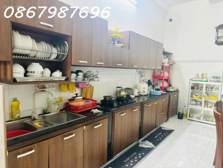 Bán nhà mặt tiền đường Kiến Thiết – Nha Trang, giá chỉ 5.7 tỷ, sổ hồng riêng