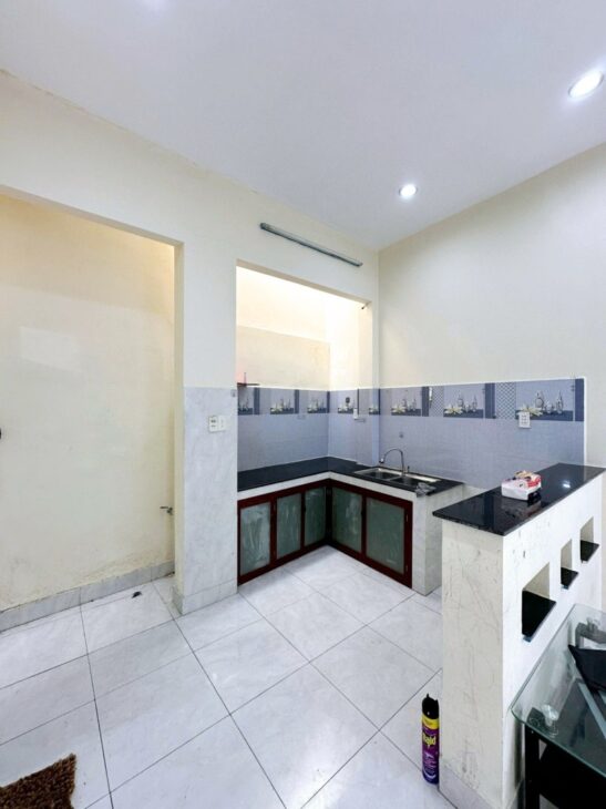 ???? NHÀ NỘI THẤT ĐẦY ĐỦ – NGAY CHỢ VĂN THÁNH – HẺM XE HƠI – SÁT MẶT TIỀN- 20m VUÔNG A4- 3 TẦNG 2PN