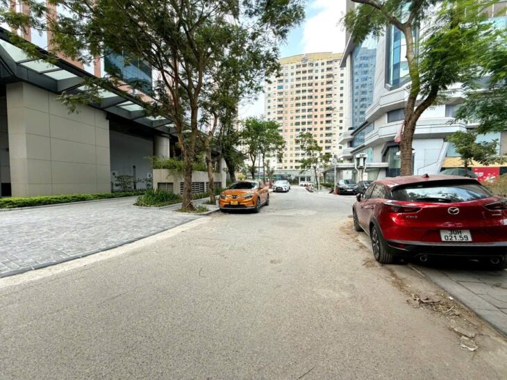 BÁN TÒA VĂN PHÒNG LÊ VĂN LƯƠNG THANH XUÂN LÔ GÓC BỀ THẾ VÍ TRÍ SIÊU ĐẸP 8 TẦNG THANG MÁY 120M 80 TỶ