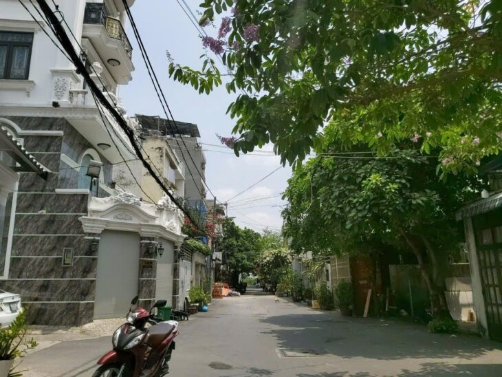 Bán nhà Gò Vấp, sát mặt tiền tiện KD hẻm xe hơi Nguyễn Văn Lượng, 66M², 5PN