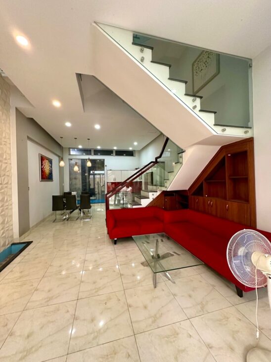 CẦN BÁN GẤP KHU DÂN CƯ PHI LONG DT: 85M2 (5 X 17M), 4 TẦNG, 4PN, 6WC. CHỈ 7 TỶ
