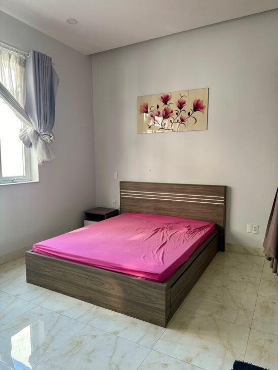 CẦN BÁN GẤP KHU DÂN CƯ PHI LONG DT: 85M2 (5 X 17M), 4 TẦNG, 4PN, 6WC. CHỈ 7 TỶ
