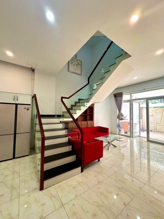 CẦN BÁN GẤP KHU DÂN CƯ PHI LONG DT: 85M2 (5 X 17M), 4 TẦNG, 4PN, 6WC. CHỈ 7 TỶ