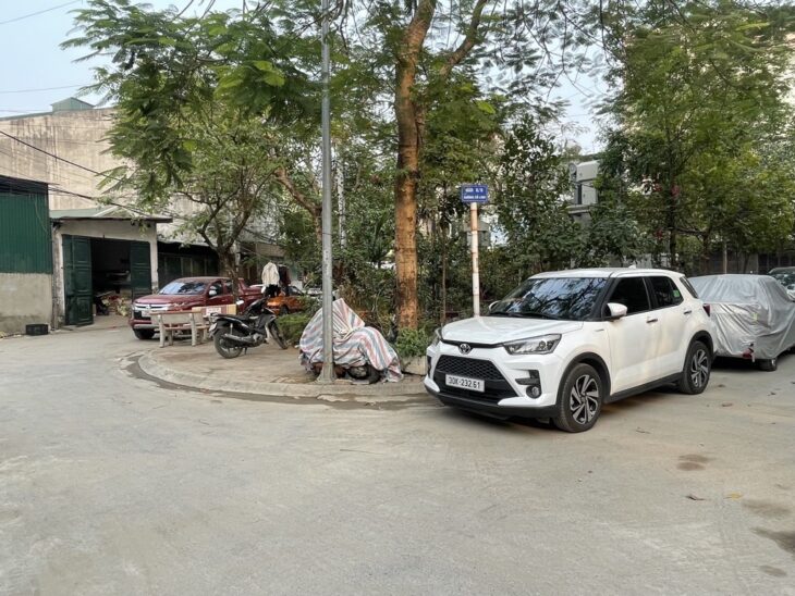 BÁN NHÀ 5 TẦNG, THẠCH BÀN, LONG BIÊN, GIÁ ,2 TỶ