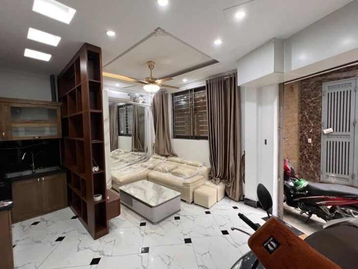 Bán nhà Tô Vĩnh Diện, 45m² x 4 tầng, gần trường học và chợ, full nội thất, giá 7.15 tỷ