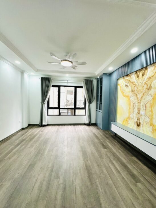 BÁN NHÀ MỚI 6 TẦNG CÓ THANG MÁY – NGÕ SIÊU ĐẸP – GIÁ CHỈ 8.6 TỶ – GIÁP BÁT