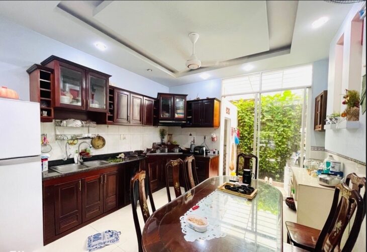 Bán nhà 4 tầng KDC An Sương giá chỉ 8 tỷ nhỉnh