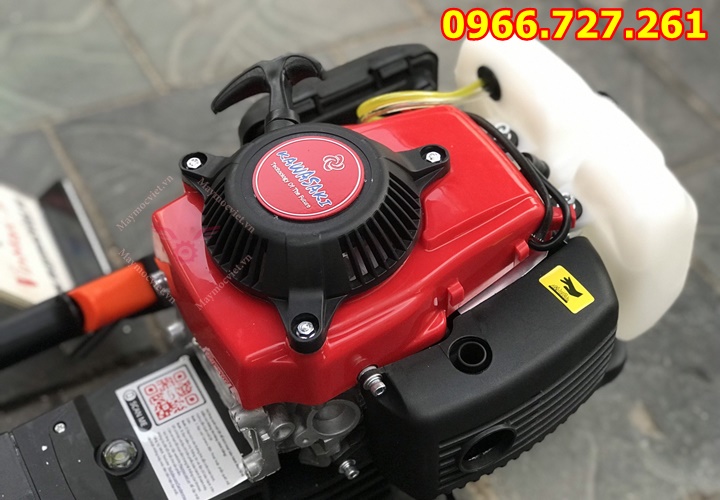Máy đóng cọ rào cầm tay chạy xăng Kawasaki