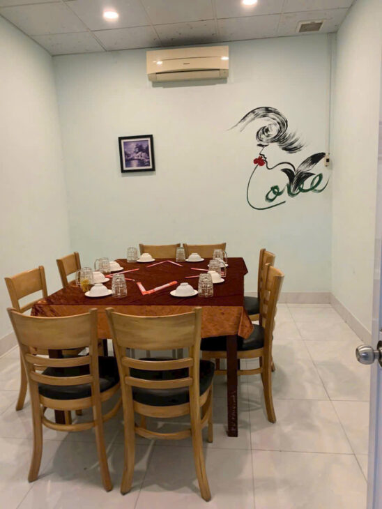 Sang Quán ăn Sân Vườn Hiệp Thành, Thủ Dầu Một, Bình Dương Giá Sang 170 Triệu. Liên hệ: