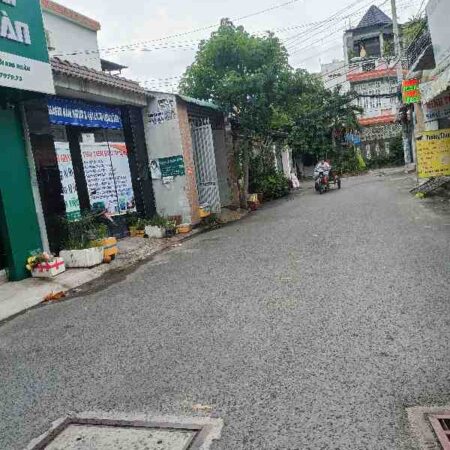 Bán nhà mặt tiền 8x25m giá 13,25 tỷ Đường Tân Thới Hiệp 14