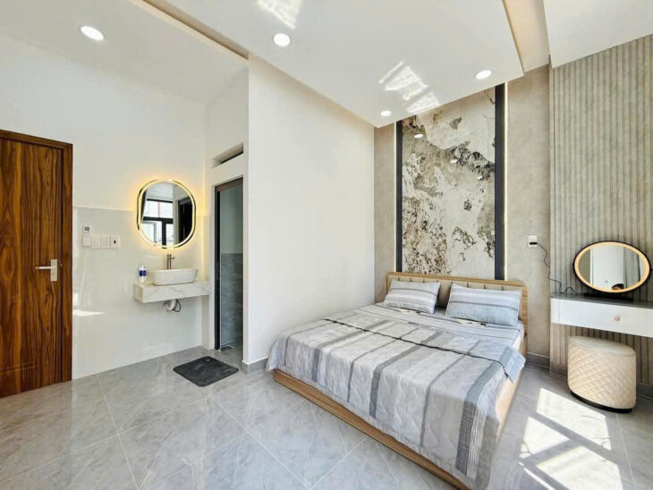 NHÀ BÁN .59 .GÒ VẤP DT 60M2 6.18 TỶ