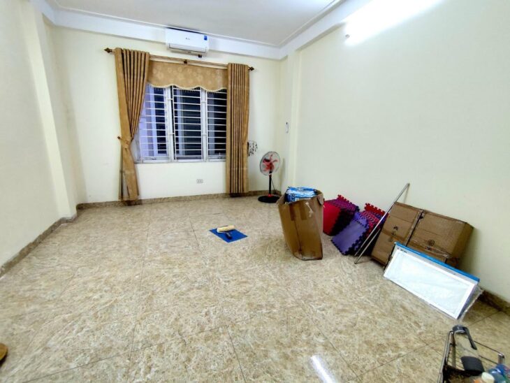 BÁN NHÀ 5 TẦNG HOÀNG MAI – 37M2 – 6.2 TỶ – VỊ TRÍ VÀNG – SỔ ĐỎ CHÍNH CHỦ