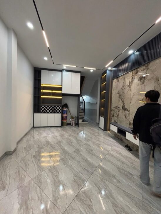 BÁN NHÀ 5 TẦNG GIÁP BÁT – HOÀNG MAI – 6.8 TỶ – SỔ ĐỎ CHÍNH CHỦ GIA PHÓNG – 35M2 – 3PN – 4WC – VỊ