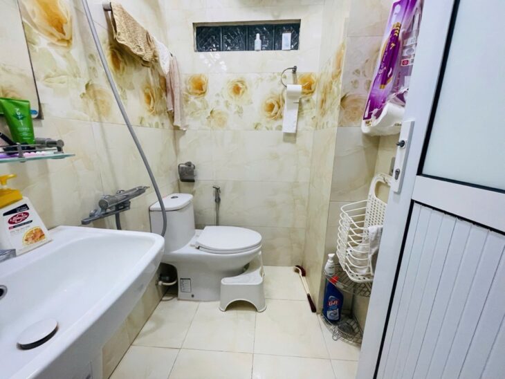 Bán nhà Đào Tấn, Ba Đình, ngõ thông, oto, DTSD 109m2, 5 tầng, Mt 6m, chỉ 22 tỷ