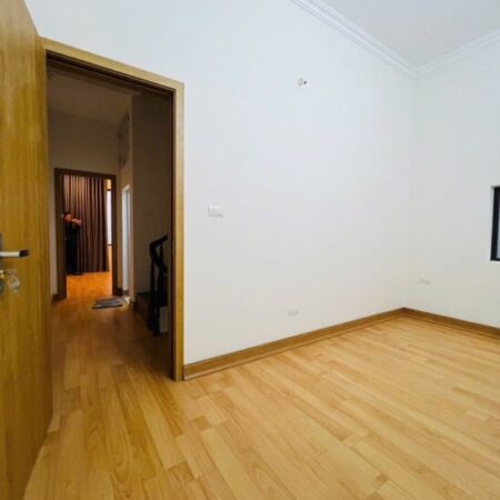 Bán nhà phố Tô Vĩnh Diện, 40m² x 4 tầng, sát Lê Trọng Tấn, gần Royal City, giá 6.65 tỷ