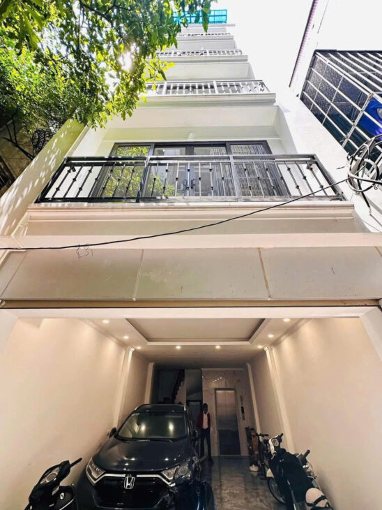 BÁN NAHF XUÂN PHƯƠNG, GẦN MỸ ĐÌNH 6 TẦNG, THANG MÁY , MỚI KINGKONG. 8 TỶ 090