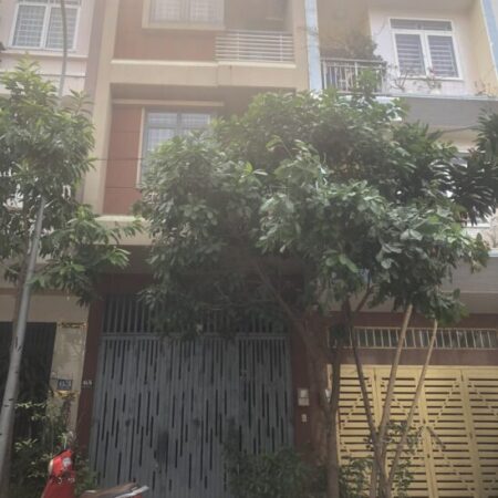 “Bán Nhà Có Thang Máy – Đường Cao Đức Lân, Quận 2 – Giá Tốt 18,5 Tỷ
