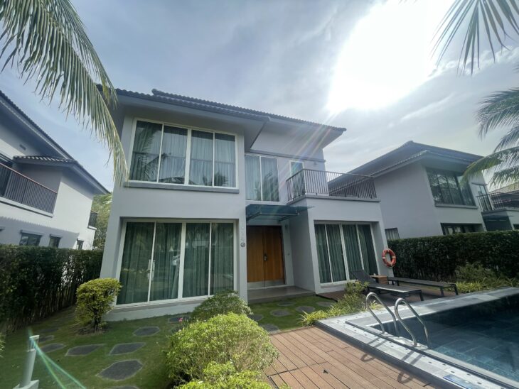 Căn biệt thự rẻ nhất mặt đường tỷ đô Bãi Trường chỉ 15 tỷ lh 0939 439 474