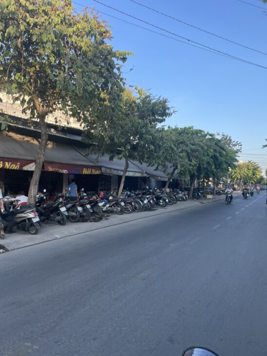 Bán nhà mặt tiền 12x27m giá 19,9 tỷ Đường Song Hành