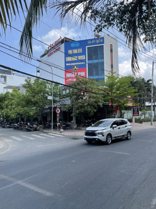 Bán nhà mặt tiền 25x60m giá 75 tỷ Đường Tô Ngọc Vân