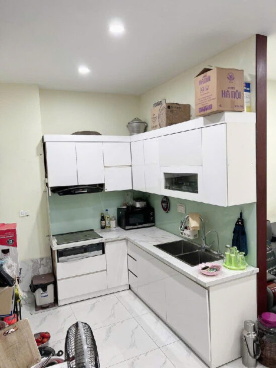 NHÀ MỚi KÍNH KOONG PHỐ MINH KHAI – GẦN PHỐ – ĐỦ NỘI THẤT 45M x 5T NHỈNH 8 TỶ 0965549363