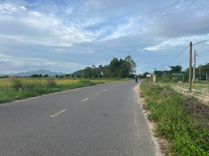 Bán 4529m2 đất mặt tiền Nguyễn Minh Châu – Tân Tiến – TX LaGi giá ngộp 1.39tr/m2